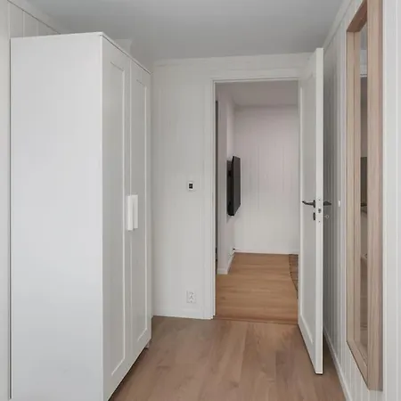 4 Bedroom - Close To Center, Uni & Technology Park - Fully Furnished *