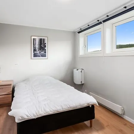 アパート 4 Bedroom - Close To Center, Uni & Technology Park - Fully Furnished *