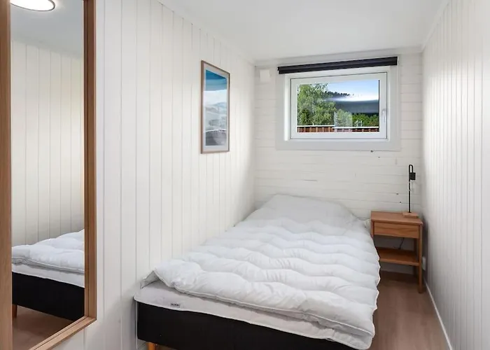 4 Bedroom - Close To Center, Uni & Technology Park - Fully Furnished